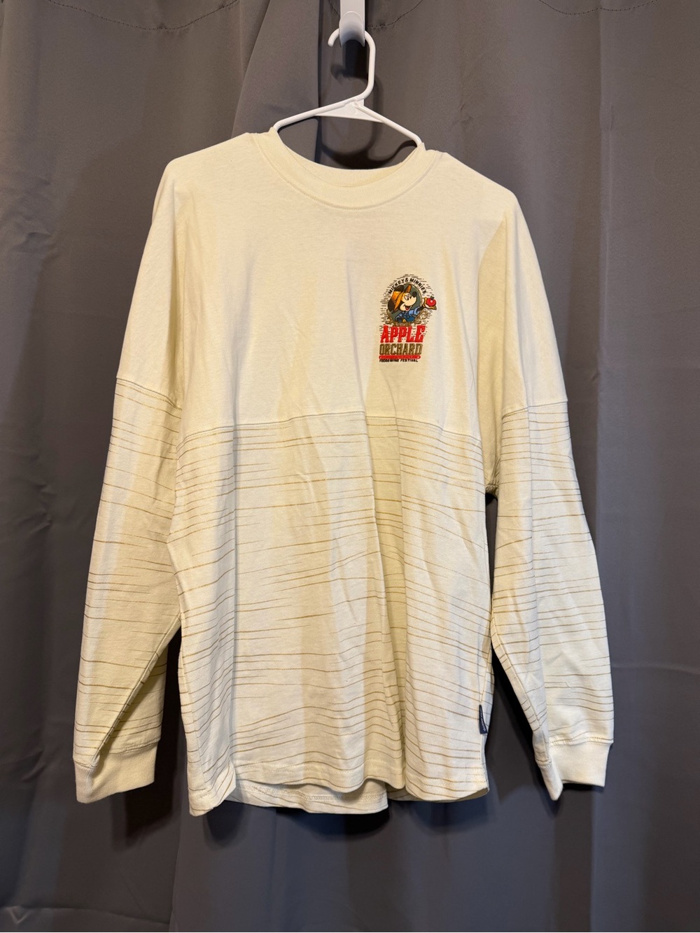 Disney Parks Epcot Food & Wine Festival 2021 Spirit Jersey Size Medium